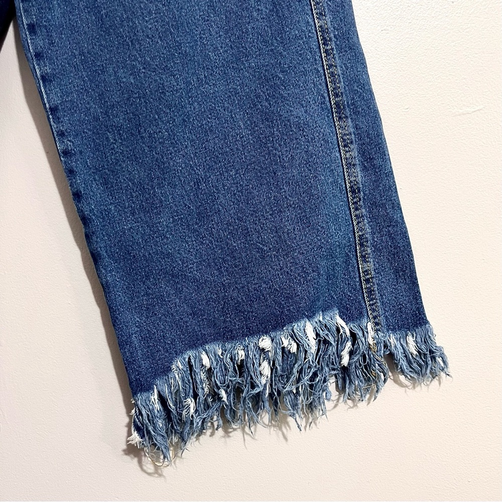 NWOT Zara Trafaluc Denimwear High-Waisted Cropped Distressed Flare Jeans - Picture 6 of 11